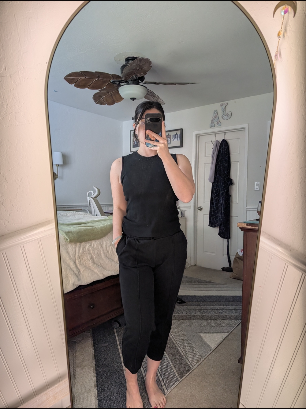 *MOVING SALE* a new day Black Cropped Trousers